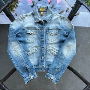Nine DMBM Vintage Denim Jean Jacket in Blue Dark/Light Wash - Small